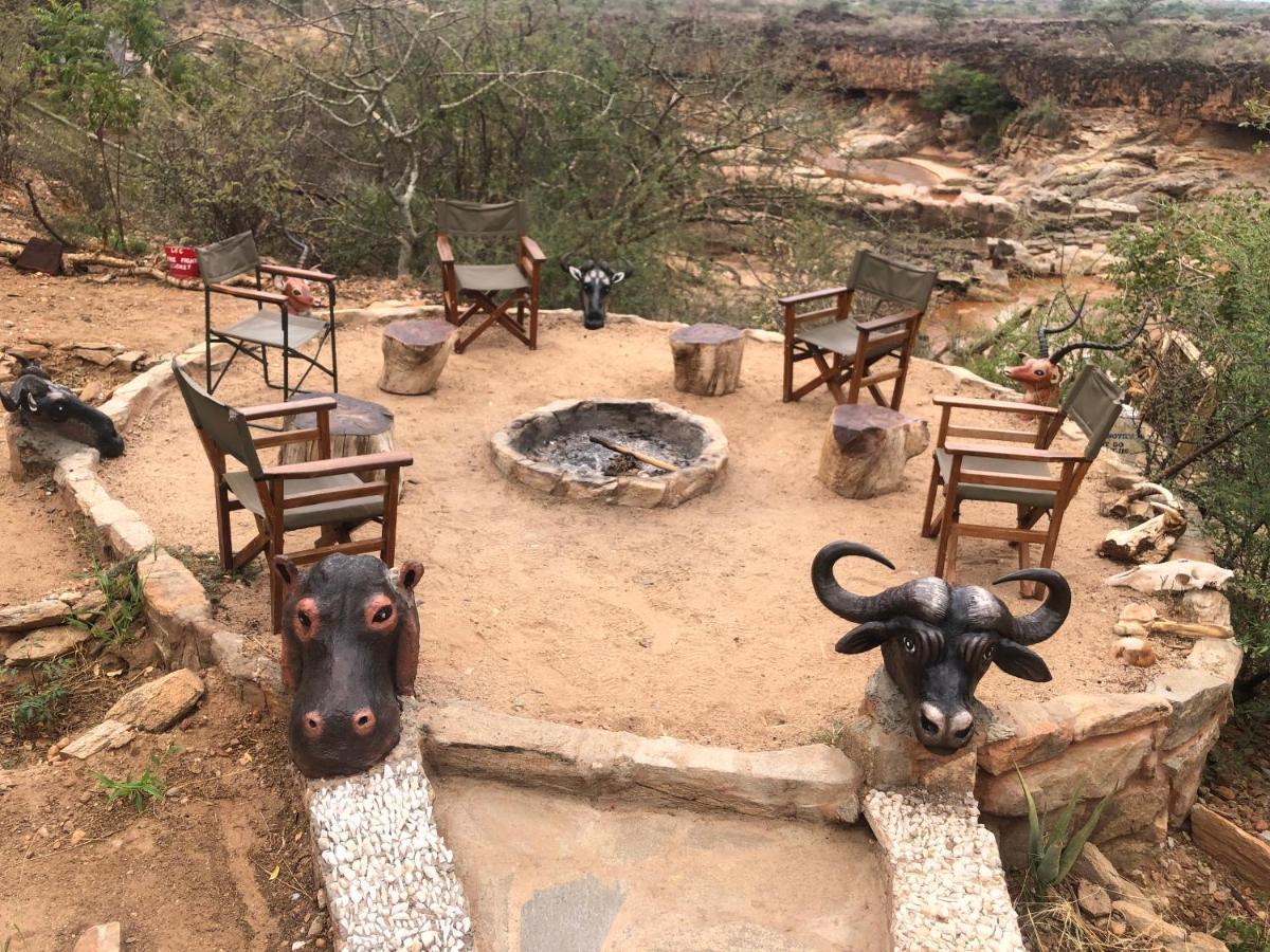 Lion'S Cave Camp, Samburu Villa Archers Post Exterior foto