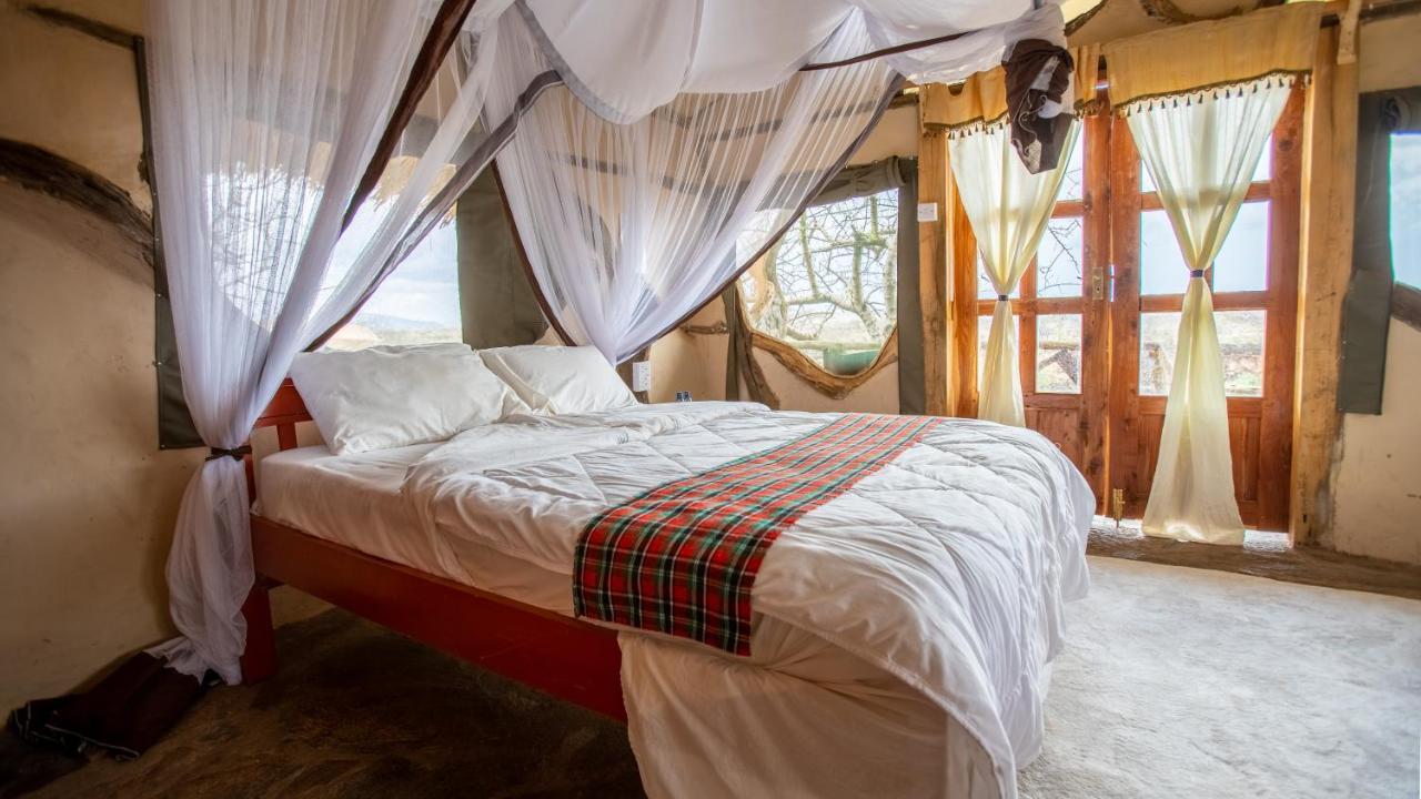 Lion'S Cave Camp, Samburu Villa Archers Post Exterior foto
